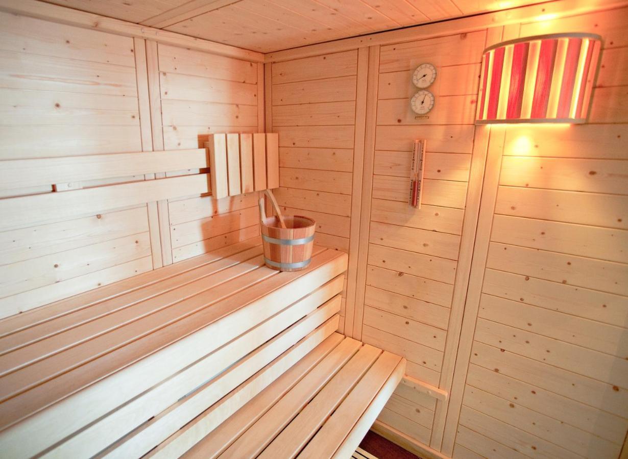 Hotel Club Mmv Les Bergers **** Alpe d'Huez Екстер'єр фото